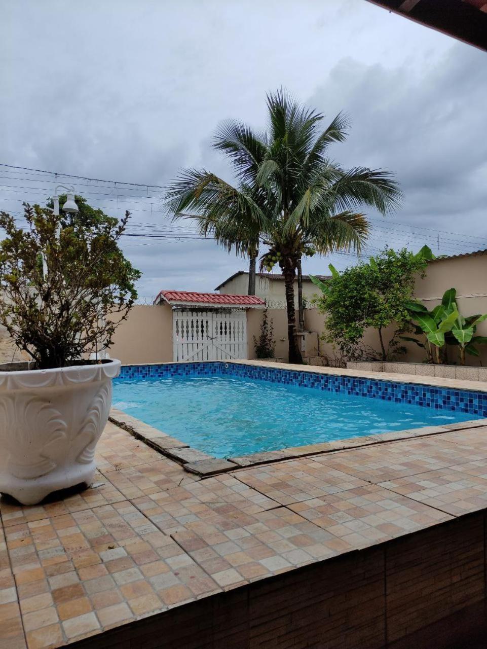 Casa De Praia Com Piscina - Itanhaem Villa Porto do Padeiro Exteriör bild