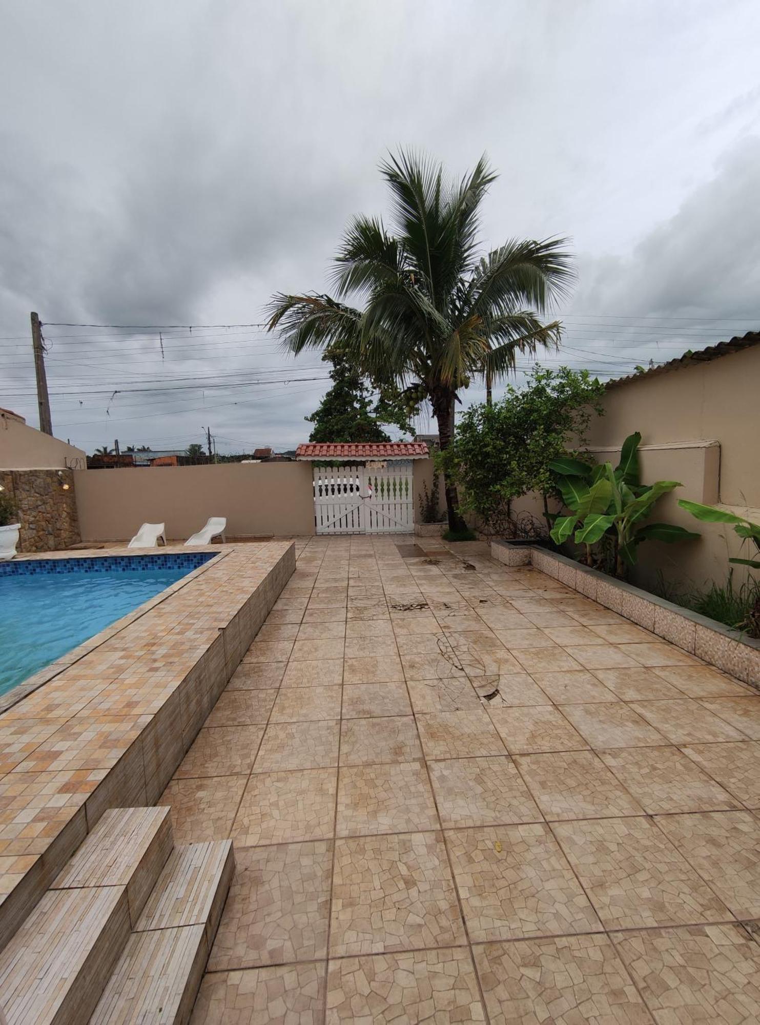Casa De Praia Com Piscina - Itanhaem Villa Porto do Padeiro Exteriör bild